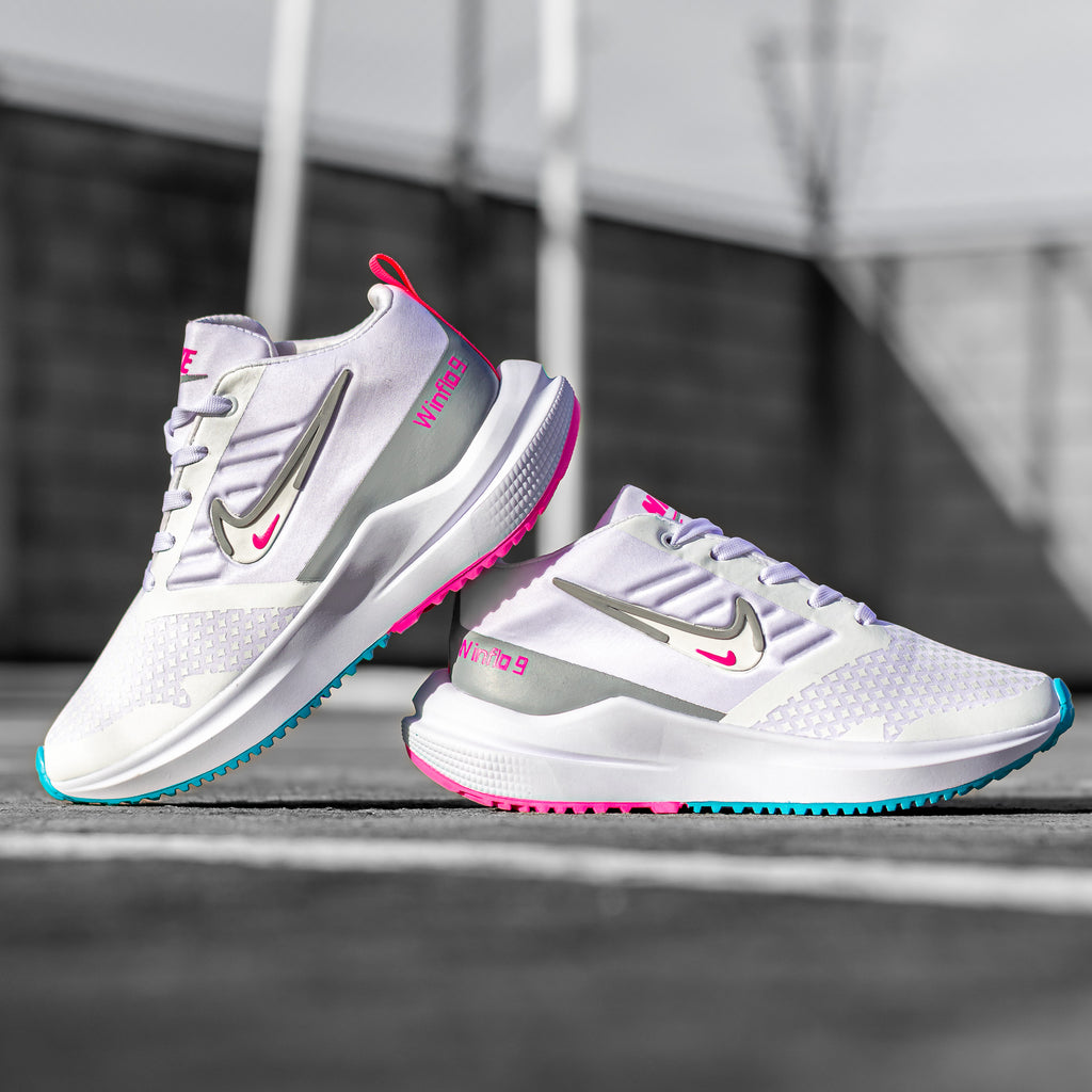 Nike Zoom Winflo 9 Femenino – Comodidad y Estilo para tu Carrera