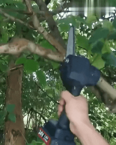 ¡Mini motosierra de cobre puro para cortes rápidos y precisos!