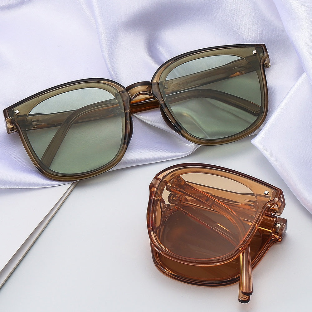 Gafas de Sol Plegables con Estuche – Comodidad, Estilo y Portabilidad en un Solo Diseño
